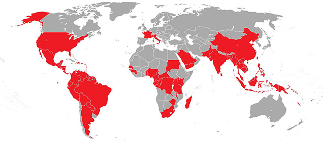 Map of the world highlighting countries with a high risk of chikungunya coloured in red